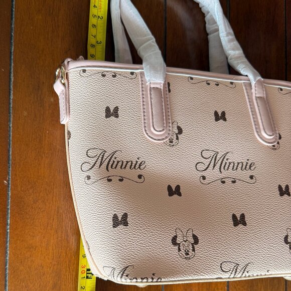 NEW Disney Cartoon Chic, Minnie Mouse Pink Shoulder Bag - Picture 9 of 13